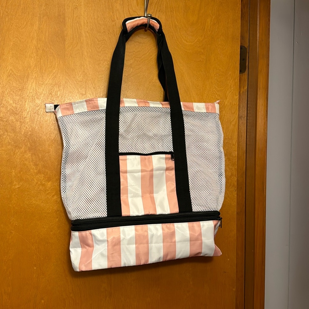 Pink and white striped beach/cooler bag